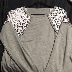 Beautiful long sleeve top